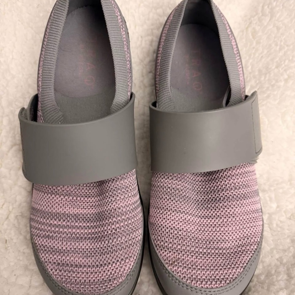 Alegria TRAQ Charcoal Footwear